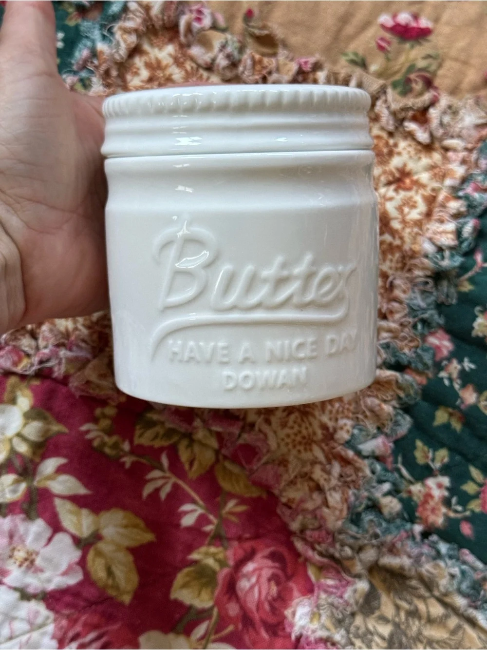 Cream Ceramic Butter Jar with Screw Lid - White